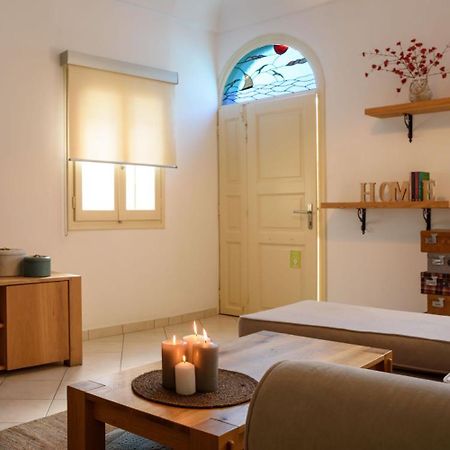 Suite Home Santorini Fira  Exteriör bild