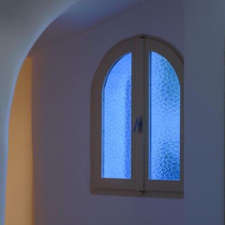 Suite Home Santorini Fira  Exteriör bild