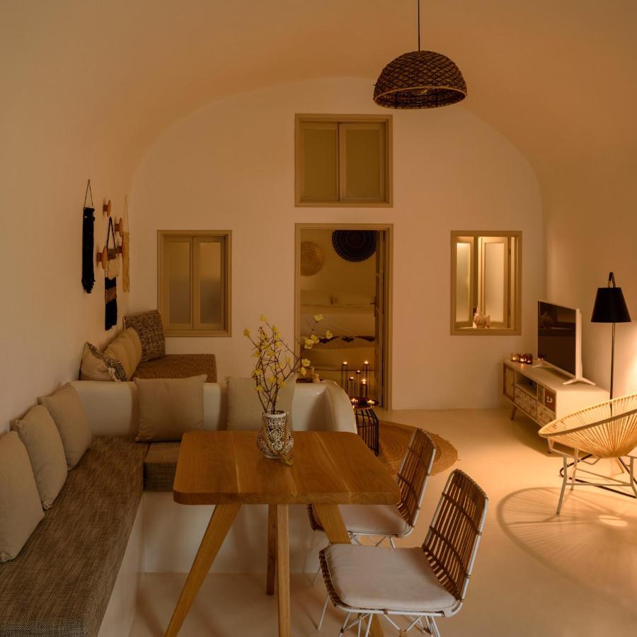 Suite Home Santorini Fira  Exteriör bild