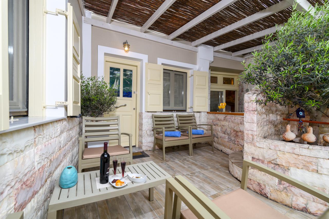 Suite Home Santorini Fira  Exteriör bild