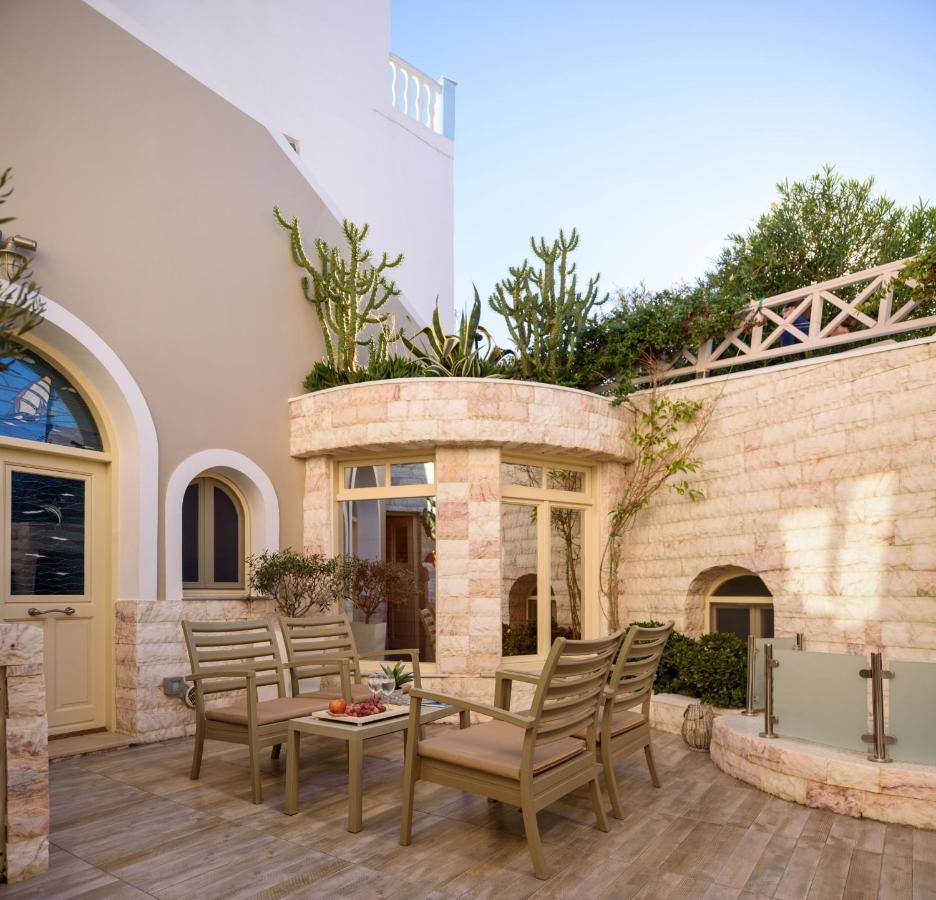 Suite Home Santorini Fira  Exteriör bild