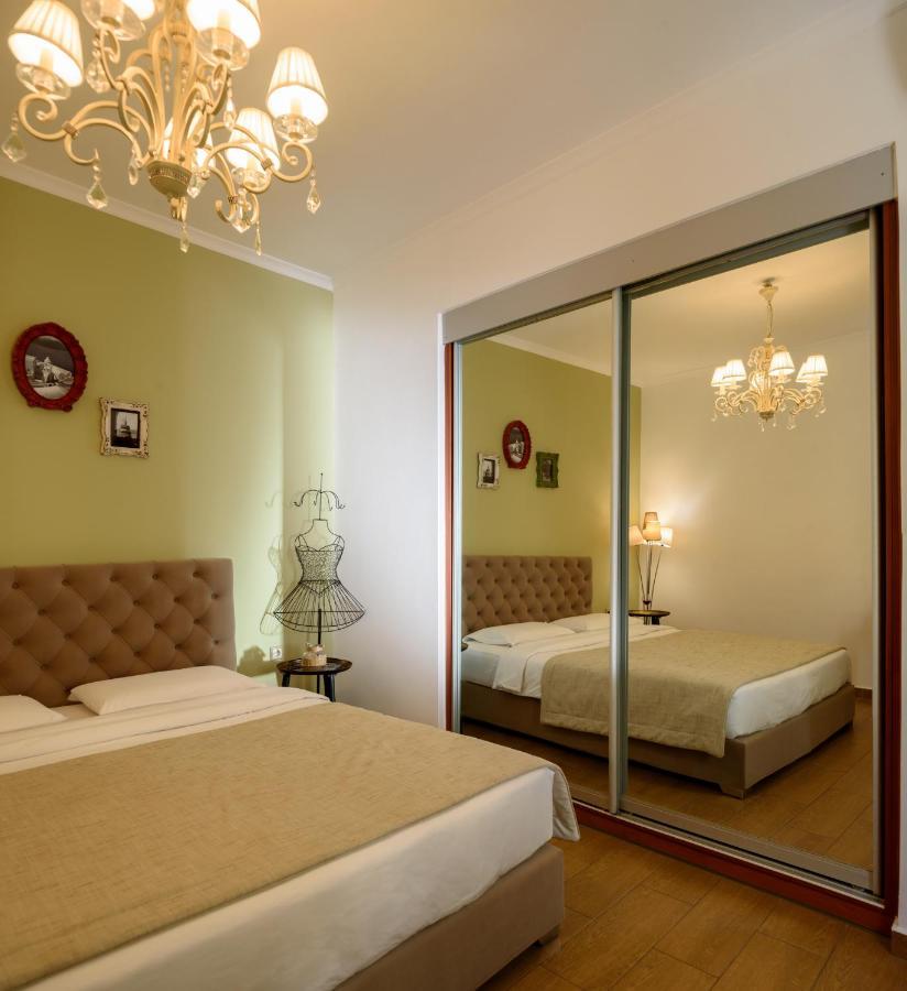 Suite Home Santorini Fira  Exteriör bild